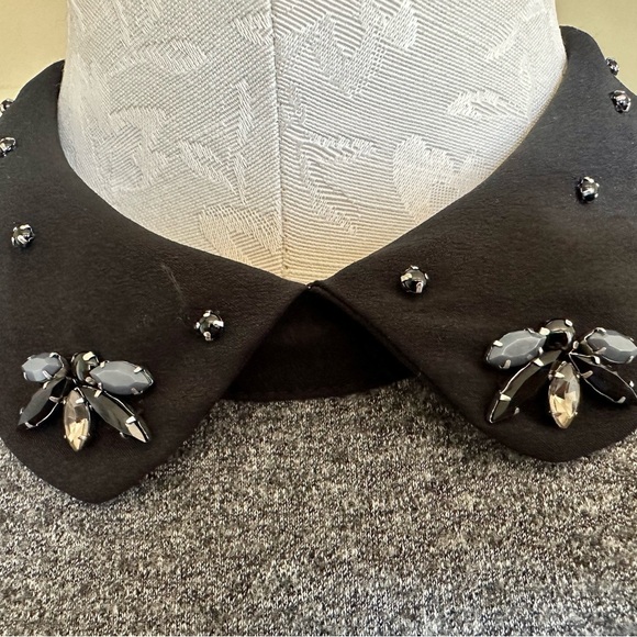 LOFT Ann Taylor Gray Shift Dress Jersey Embellished Peter Pan Collar Size Medium - Picture 15 of 16